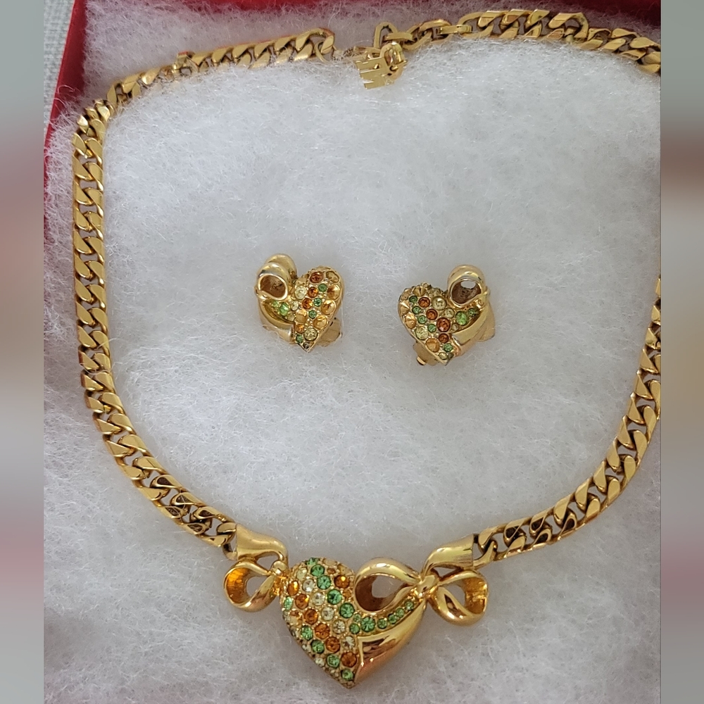 NINA RICCI Vintage Necklace Earring Set